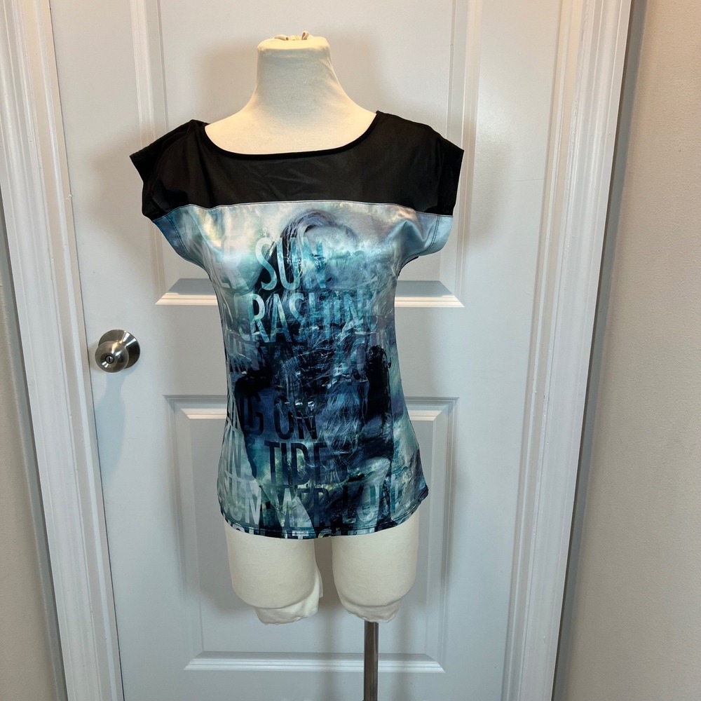 Express Womens Top Mesh Yoke Graphic Print Blue XS